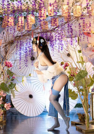 欧美女王电影解说_1080免费全集观看